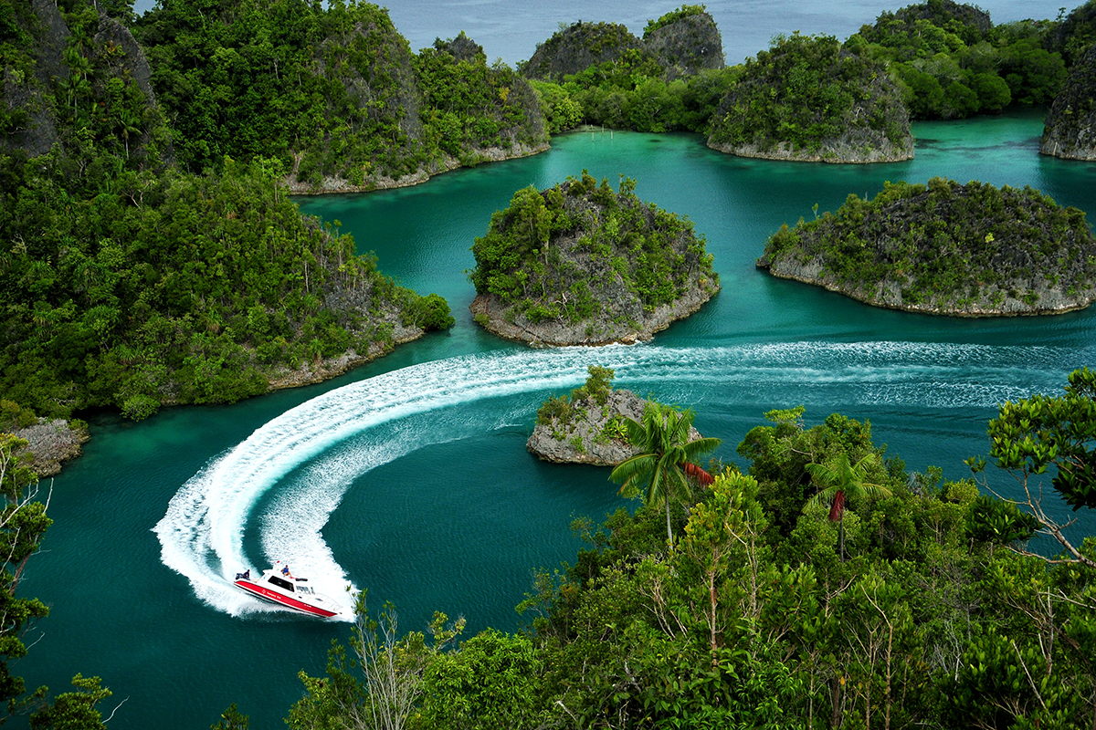Paket Tour Raja Ampat 4 Hari 3 Malam